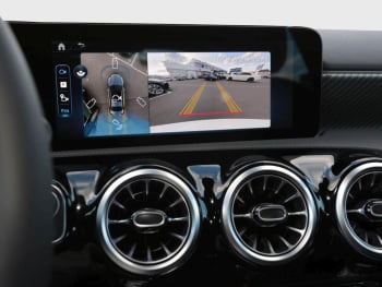 Mercedes-Benz A 180 Limousine Progressive MBUX Navi AHK 360°