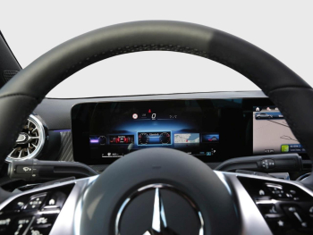 Mercedes-Benz A 180 Limousine Progressive MBUX Navi AHK 360°