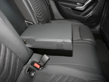 Mercedes-Benz A 180 Limousine Progressive MBUX Navi AHK 360°