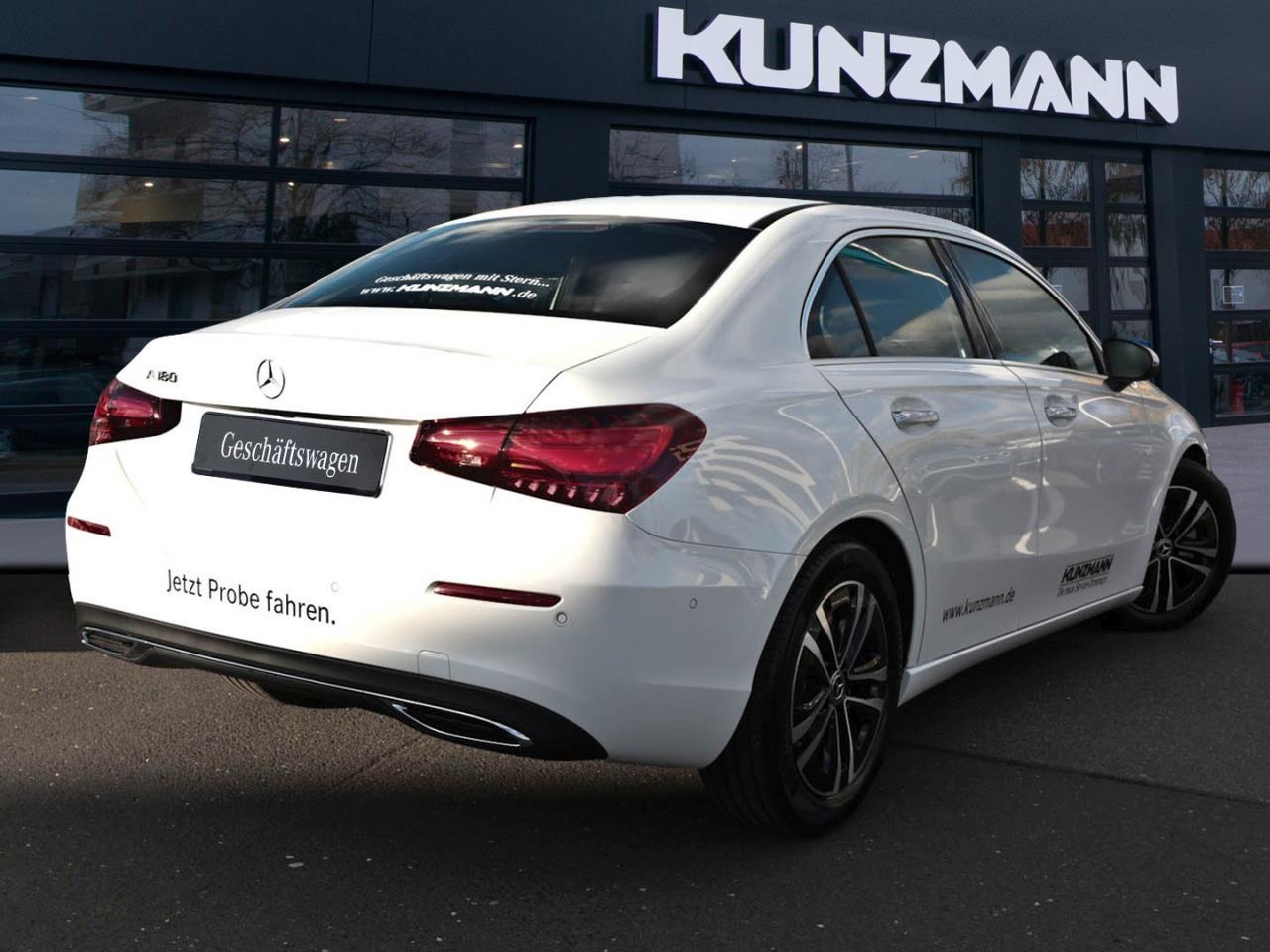 Mercedes-Benz A 180 Limousine Progressive MBUX Navi AHK 360°