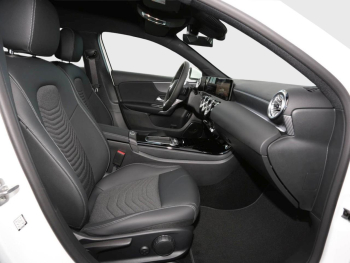 Mercedes-Benz A 180 Limousine Progressive MBUX Navi AHK 360°