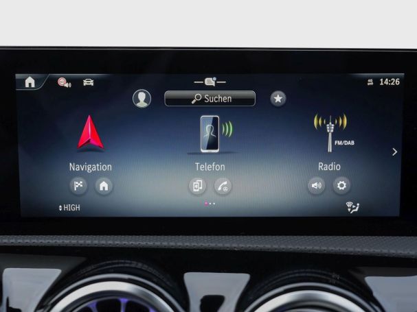 Mercedes-Benz A 180 Limousine AMG Distronic Panorama Kamera