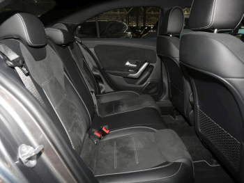 Mercedes-Benz A 200 d Limousine AMG Night Edition2020 MBUXNavi