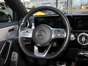 Mercedes-Benz A 200 d Limousine AMG Night Edition2020 MBUXNavi