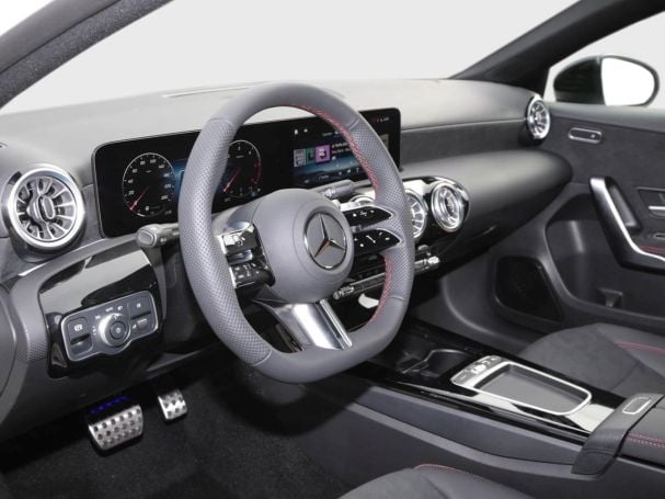 Mercedes-Benz A 200 d Limousine AMG Night MBUXNavi-Prem. Kamera Mercedes-Benz A 200 d Limousine AMG Night MBUXNavi-Prem. Kamera