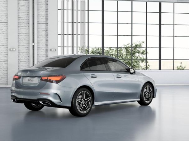 Mercedes-Benz A 200 Limousine AMG Night Distronic Navi-Premium