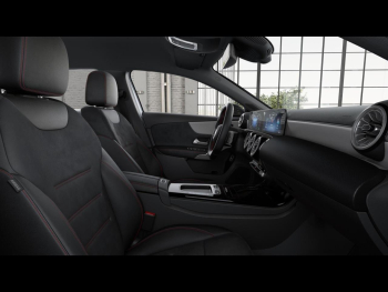 Mercedes-Benz A 200 Limousine AMG Night Distronic Navi-Premium