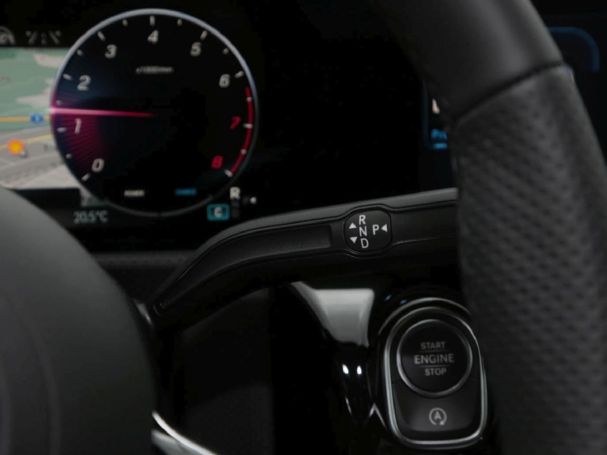 Mercedes-Benz A 200 Limousine AMG Night Distronic AHK Kamera Mercedes-Benz A 200 Limousine AMG Night Distronic AHK Kamera