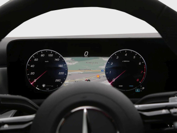 Mercedes-Benz A 200 Limousine AMG Night Distronic AHK Kamera