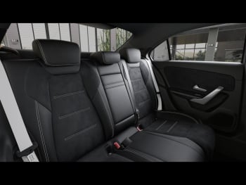 Mercedes-Benz A 200 Limousine AMG Night Distronic AHK Kamera