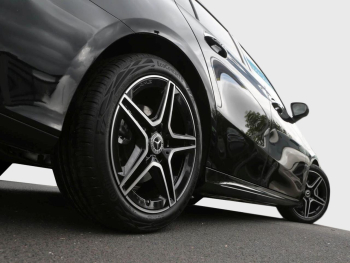 Mercedes-Benz A 200 Limousine AMG Night Distronic AHK Kamera