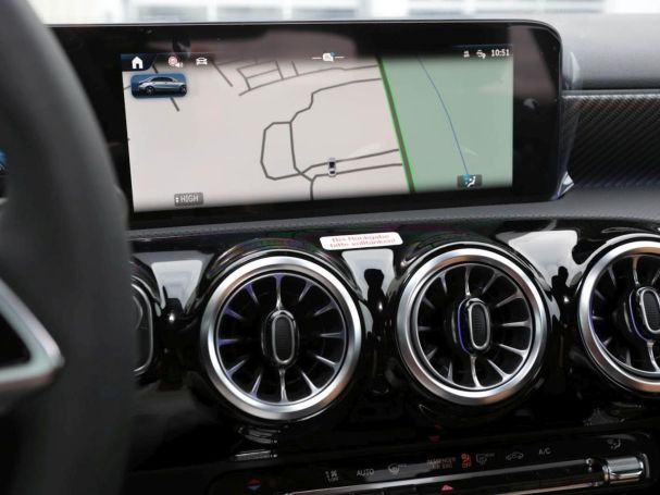 Mercedes-Benz A 200 Limousine Progressive Night AHK 360° SpurH