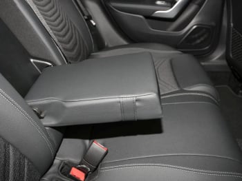 Mercedes-Benz A 200 Limousine Progressive Night AHK 360° SpurH