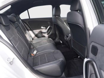 Mercedes-Benz A 200 Limousine AMG Night Standhzg Distronic AHK