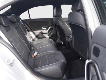 Mercedes-Benz A 200 Limousine AMG Night Standhzg Distronic AHK