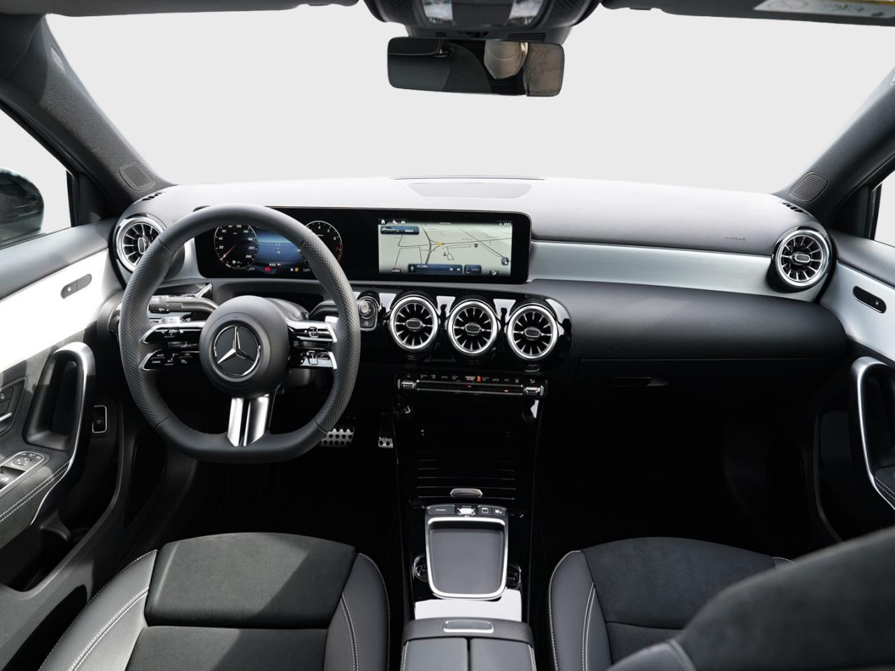 Mercedes-Benz A 200 Limousine AMG Night Standhzg Distronic AHK