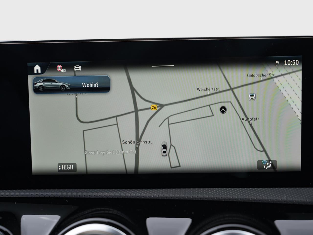 Mercedes-Benz A 200 Limousine AMG Night Standhzg Distronic AHK