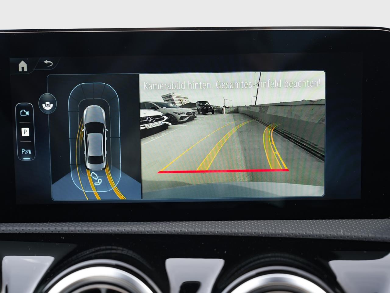 Mercedes-Benz A 200 Limousine AMG Night Standhzg Distronic AHK