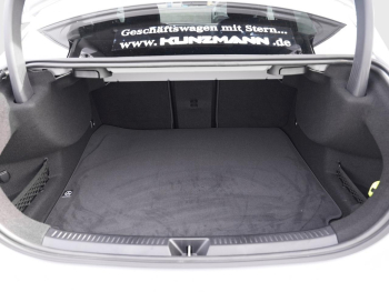 Mercedes-Benz A 200 Limousine AMG Night Standhzg Distronic AHK