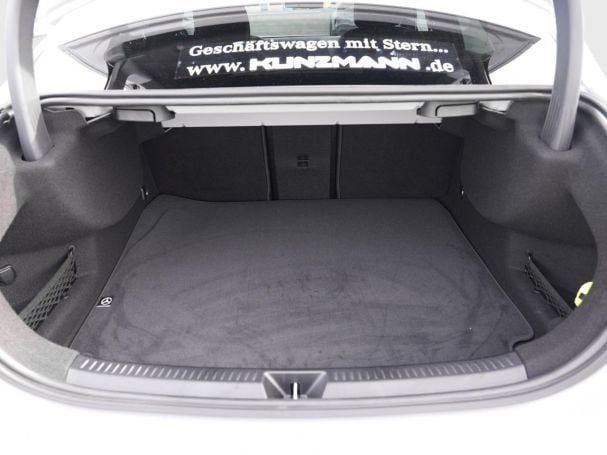 Mercedes-Benz A 200 Limousine AMG Night Standhzg Distronic AHK