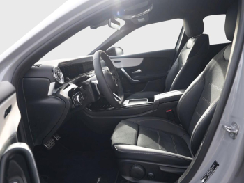 Mercedes-Benz A 200 Limousine AMG Night Standhzg Distronic AHK