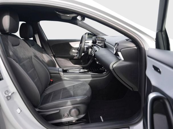 Mercedes-Benz A 200 Limousine AMG Night Standhzg Distronic AHK