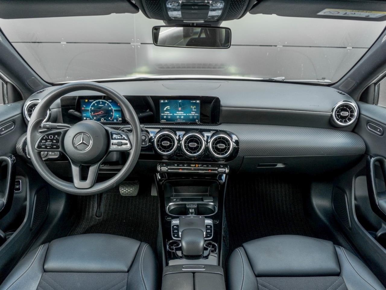 Mercedes-Benz A 200 Limousine Style MBUXNavi Rückfahrkamera