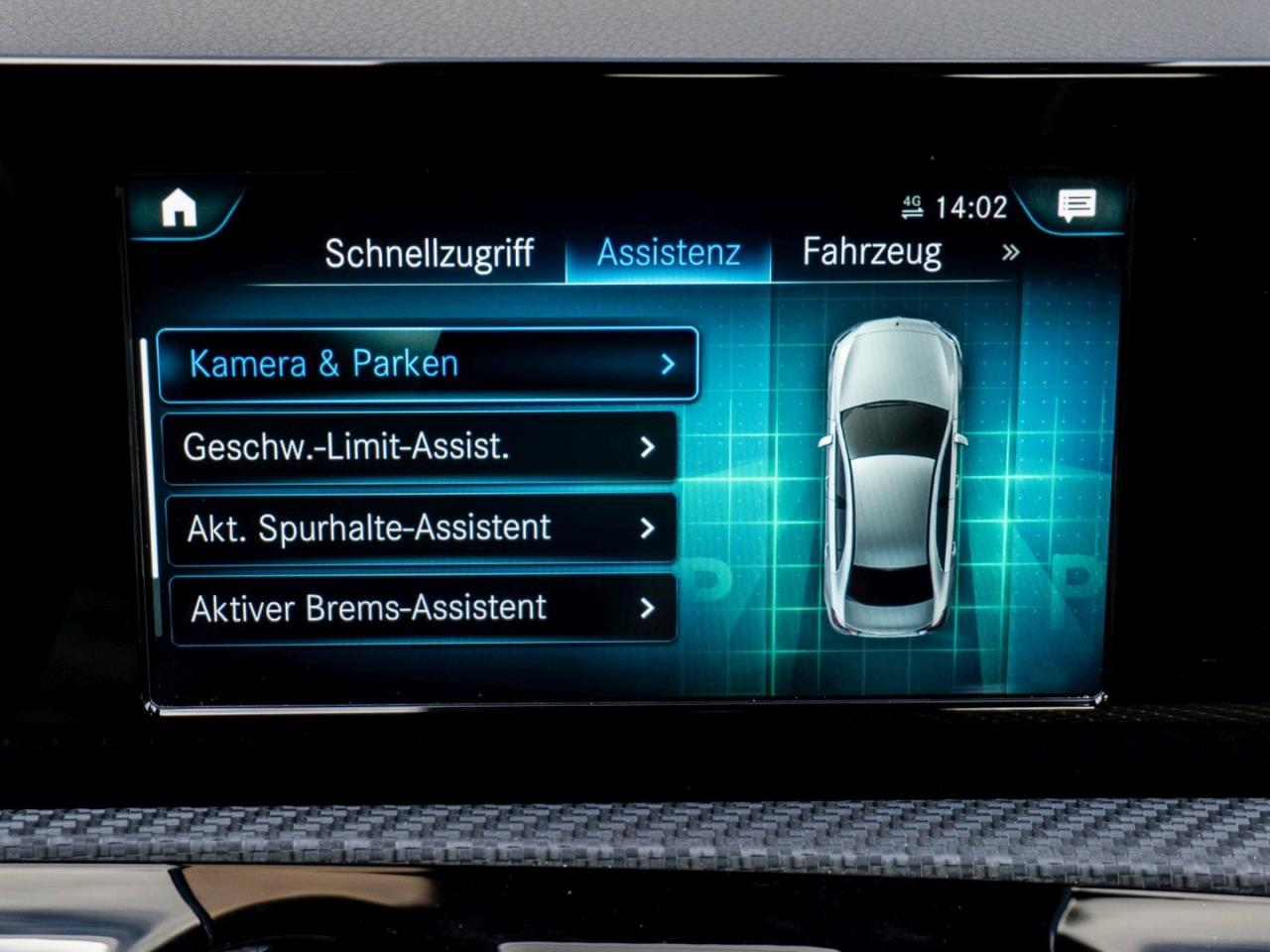 Mercedes-Benz A 200 Limousine Style Park-Paket Sitzheizung