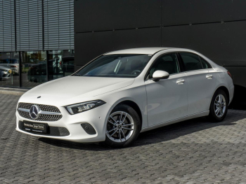 Mercedes-Benz A 200 Limousine Style Park-Paket Sitzheizung