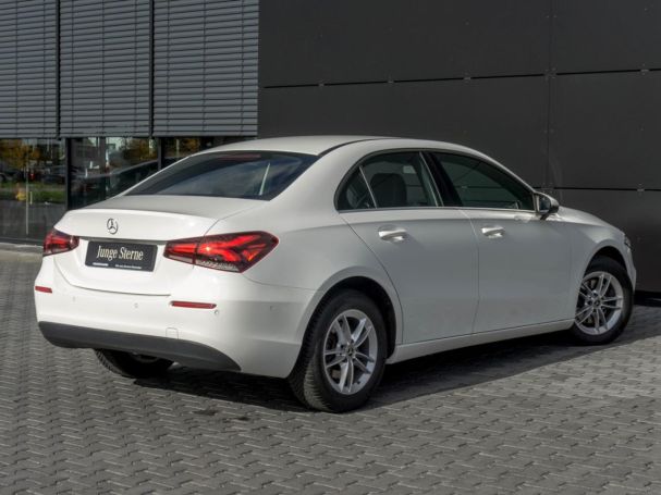 Mercedes-Benz A 200 Limousine Style MBUXNavi Rückfahrkamera