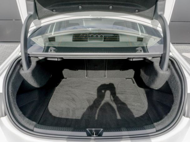 Mercedes-Benz A 200 Limousine Style MBUXNavi Rückfahrkamera