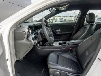 Mercedes-Benz A 200 Limousine Style MBUXNavi Rückfahrkamera