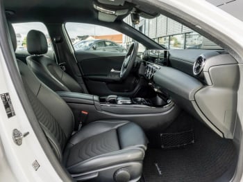 Mercedes-Benz A 200 Limousine Style MBUXNavi Rückfahrkamera