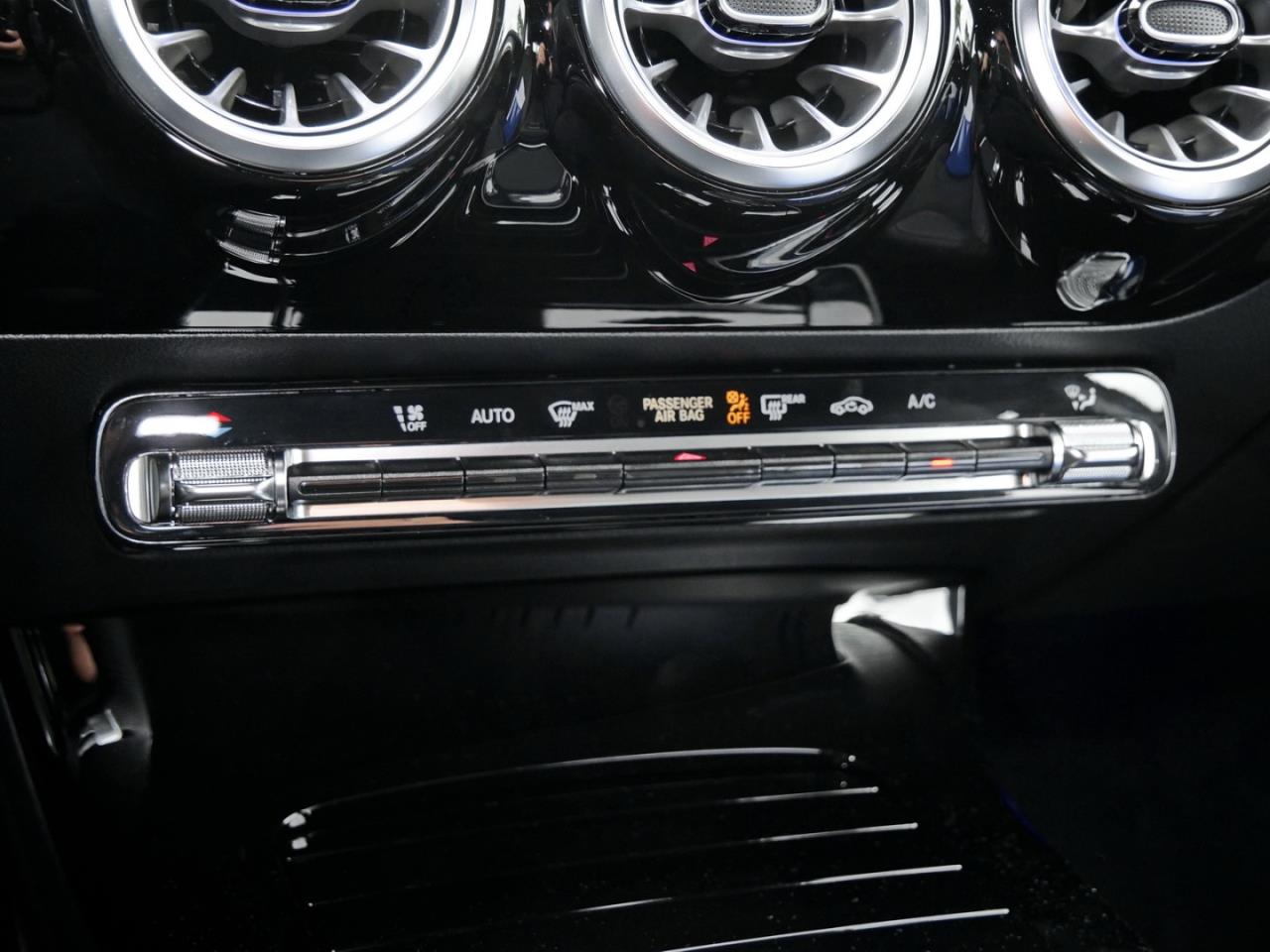 Mercedes-Benz A 220 d Limousine AMG MBUX Navi-Prem. Kamera SHZ