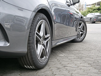 Mercedes-Benz A 220 d Limousine AMG MBUX Navi-Prem. Kamera SHZ