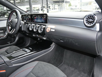 Mercedes-Benz A 220 d Limousine AMG MBUX Navi-Prem. Kamera SHZ