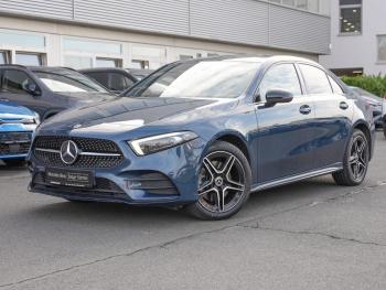 Mercedes-Benz A 250 e Limousine AMG Night Panorama 360° SpurP
