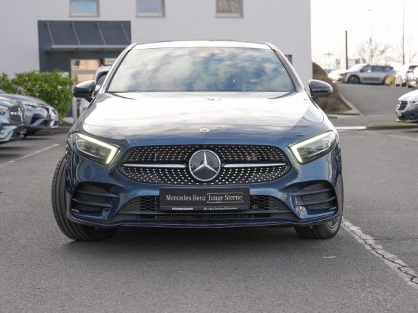Mercedes-Benz A 250 e Limousine AMG Night Panorama 360° SpurP