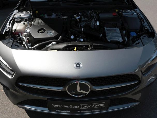 Mercedes-Benz A 250 e Limousine Progressive MBUX Navi Panorama Mercedes-Benz A 250 e Limousine Progressive MBUX Navi Panorama
