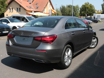 Mercedes-Benz A 250 e Limousine Progressive MBUX Navi Panorama