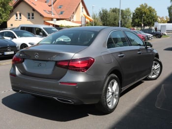 Mercedes-Benz A 250 e Limousine Progressive MBUX Navi Panorama
