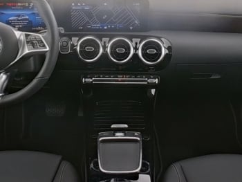 Mercedes-Benz A 250 e Limousine  Progressive Panorama Kamera