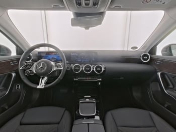 Mercedes-Benz A 250 e Limousine  Progressive Panorama Kamera
