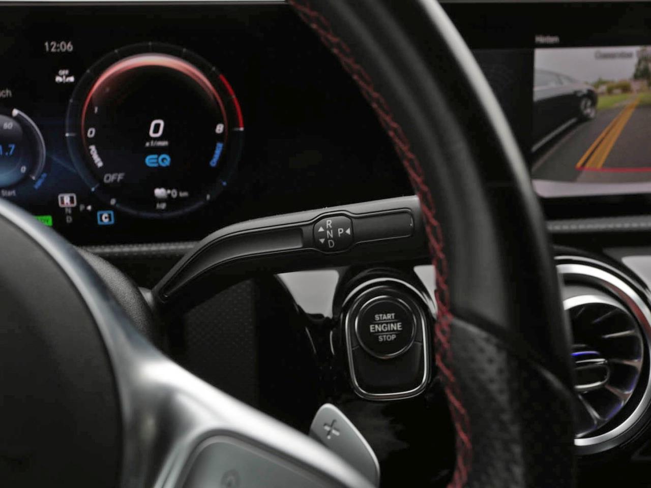 Mercedes-Benz A 250 e Limousine AMG Night Navi Panorama Kamera