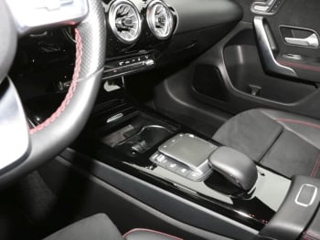 Mercedes-Benz A 250 e Limousine AMG Night Navi Panorama Kamera Mercedes-Benz A 250 e Limousine AMG Night Navi Panorama Kamera