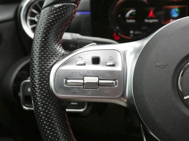 Mercedes-Benz A 250 e Limousine AMG Night Navi Panorama Kamera