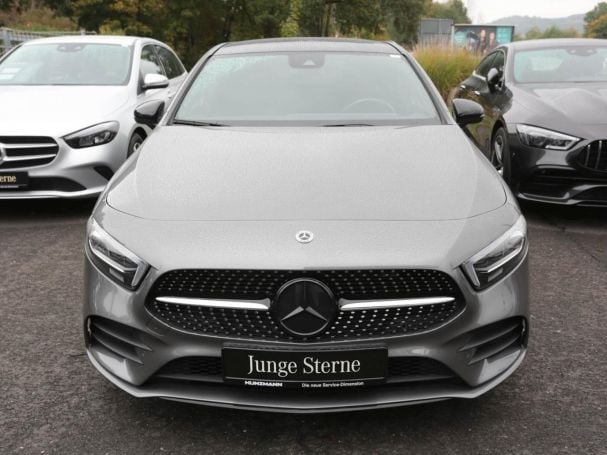 Mercedes-Benz A 250 e Limousine AMG Night Navi Panorama Kamera