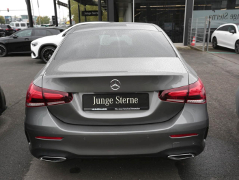 Mercedes-Benz A 250 e Limousine AMG Night Navi Panorama Kamera