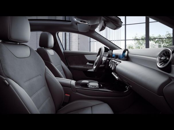 Mercedes-Benz A 250 e Limousine AMG Night Panorama Kamera Spur