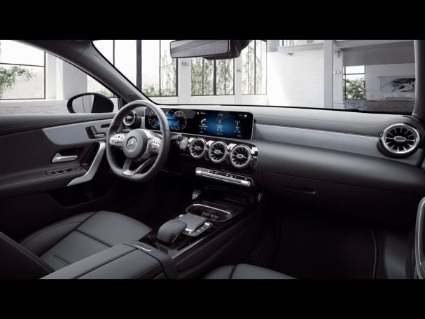 Mercedes-Benz A 250 e Limousine AMG Night 360° Distronic HUD Mercedes-Benz A 250 e Limousine AMG Night 360° Distronic HUD